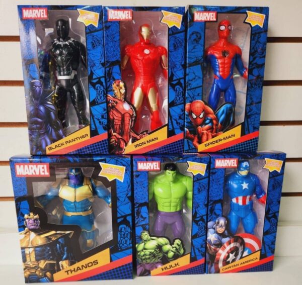 KIT DE FIGURAS DE HÉROES DE MARVEL